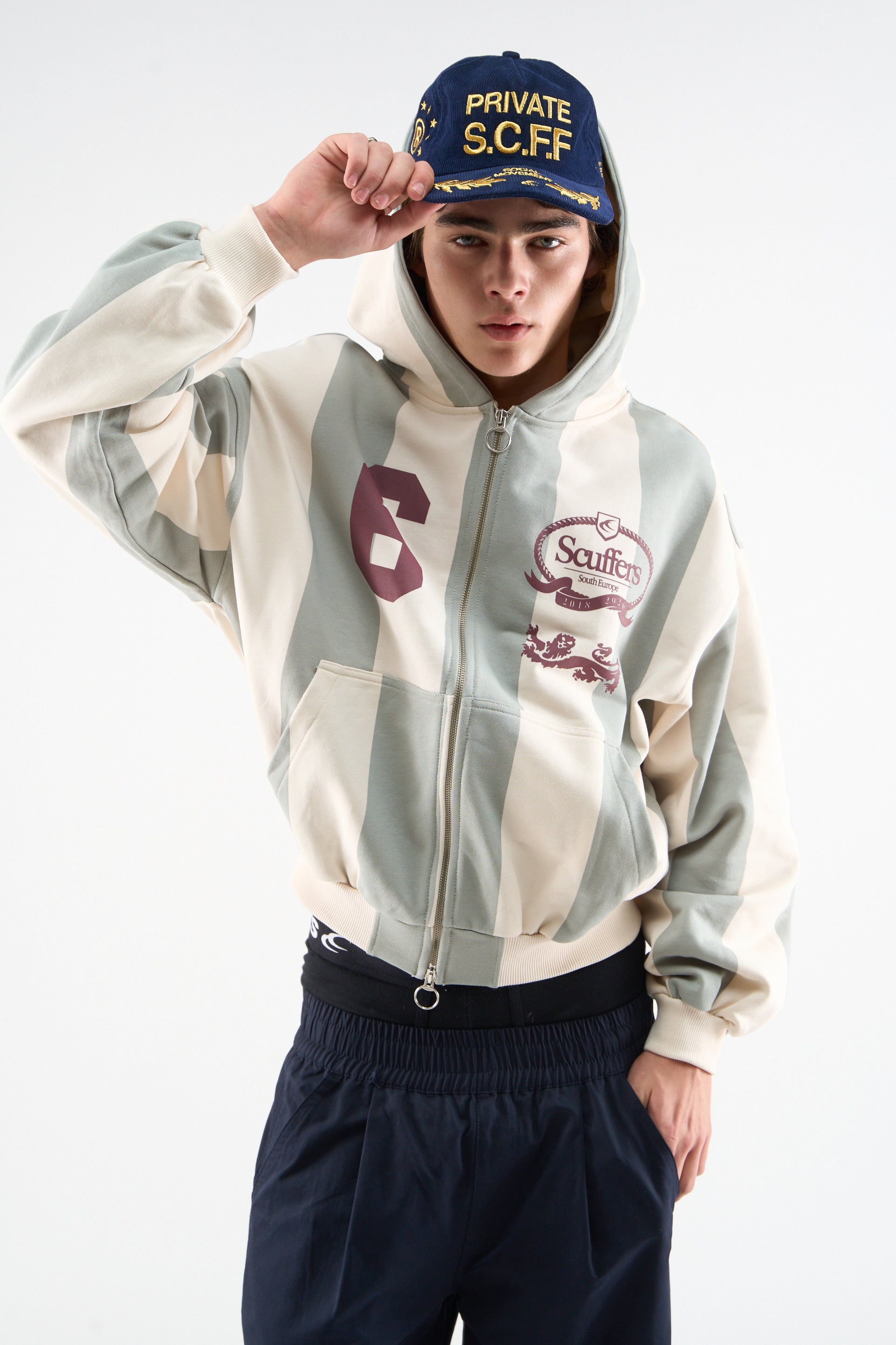 Picadilly Ecru Zipper