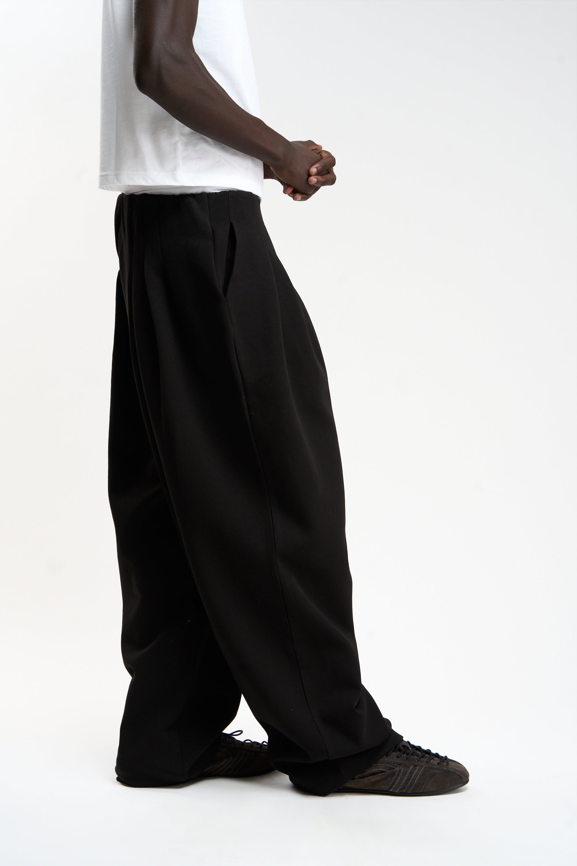 Globe Black Sweatpants