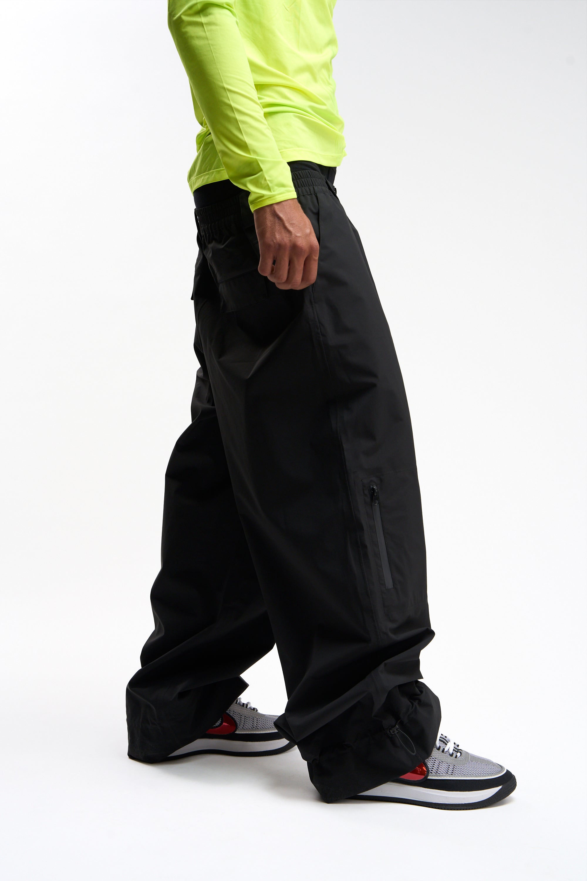 Essence Black Pants
