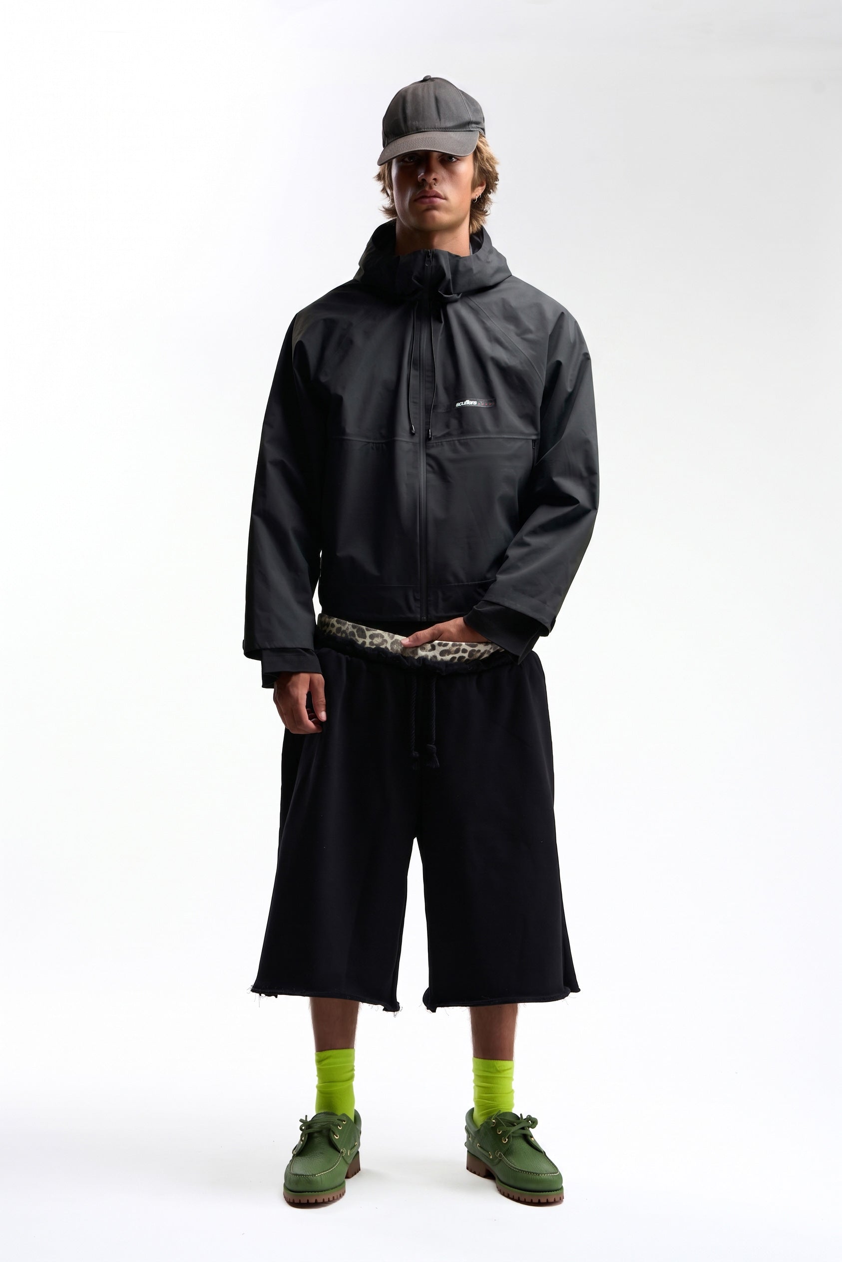 Essence Black Windbreaker